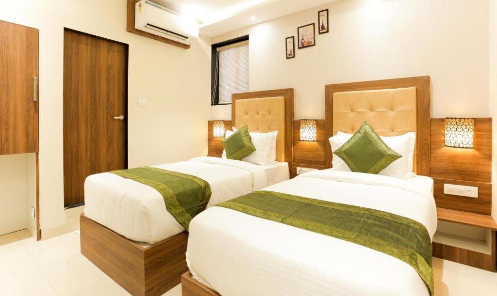 Hotel Delight مومباي المظهر الخارجي الصورة
